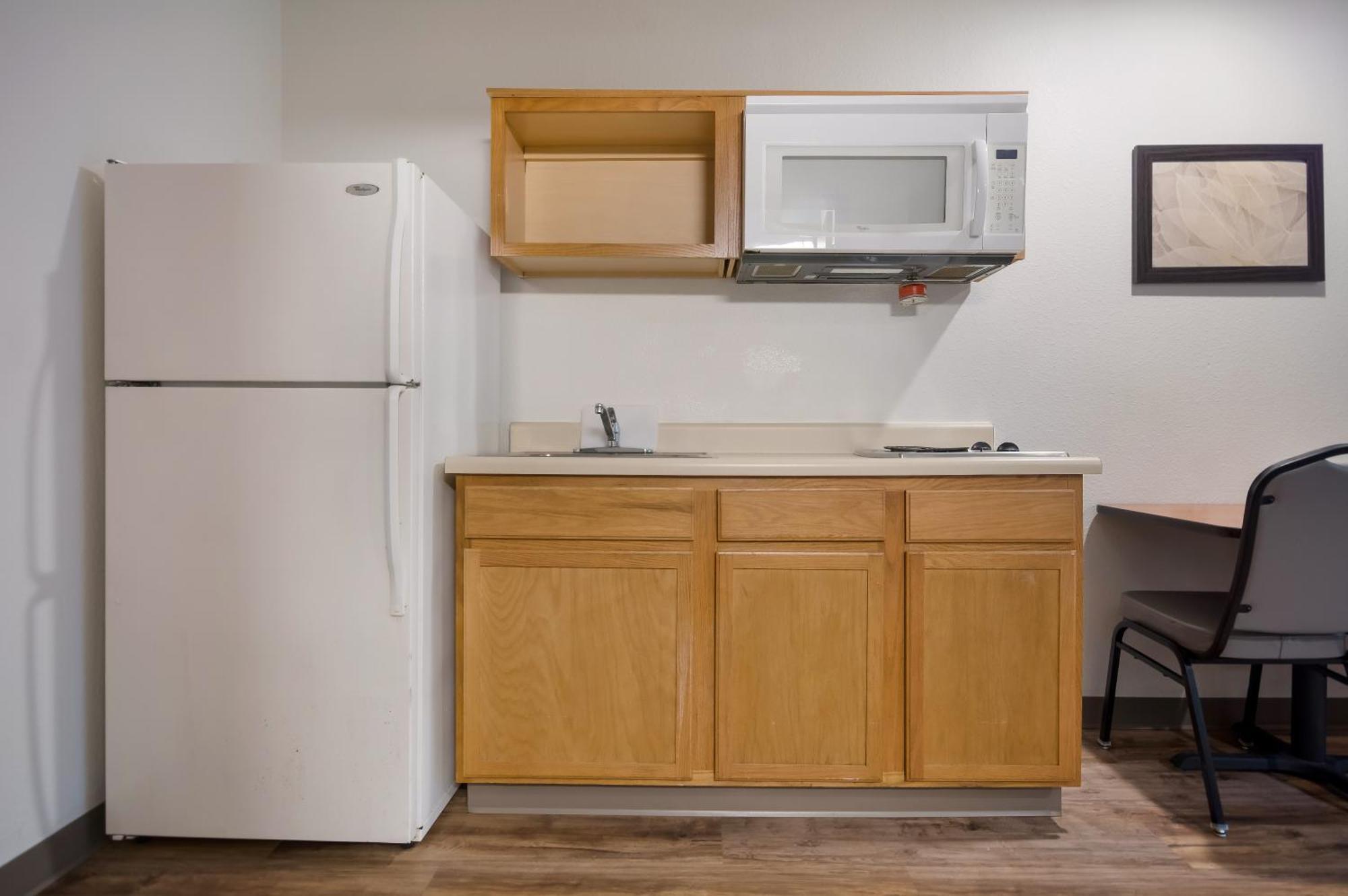 Woodspring Suites Lexington Southeast Bagian luar foto