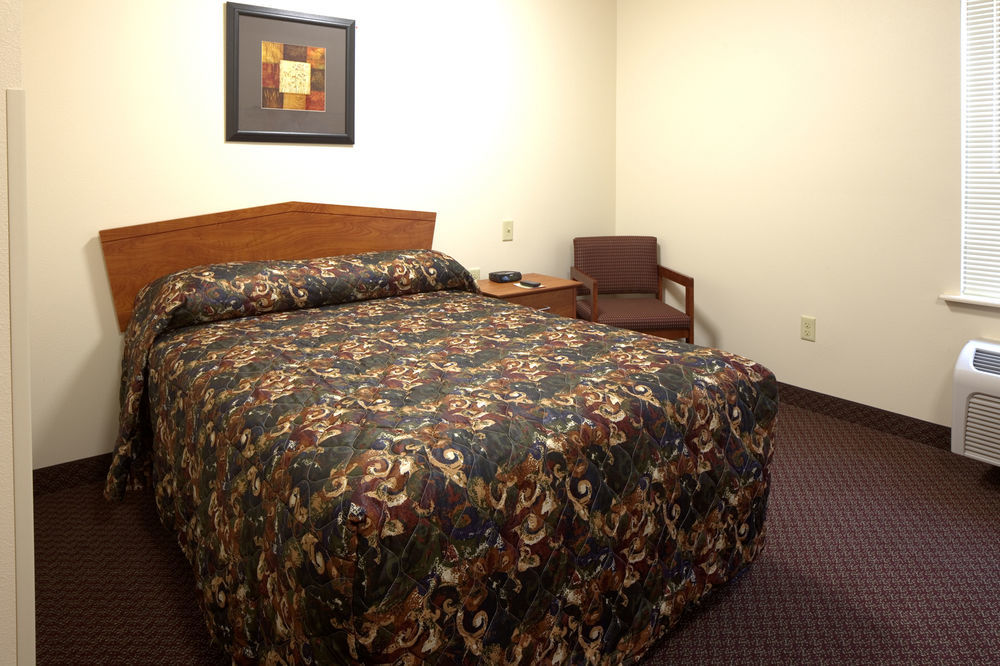 Woodspring Suites Lexington Southeast Bagian luar foto